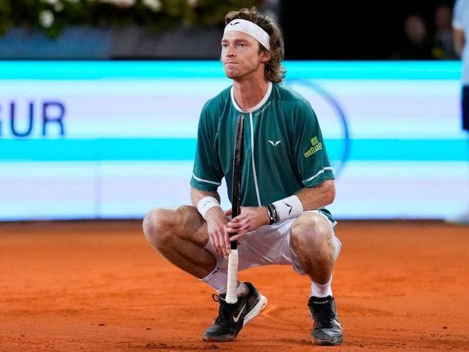 则更是决定 则更是决定