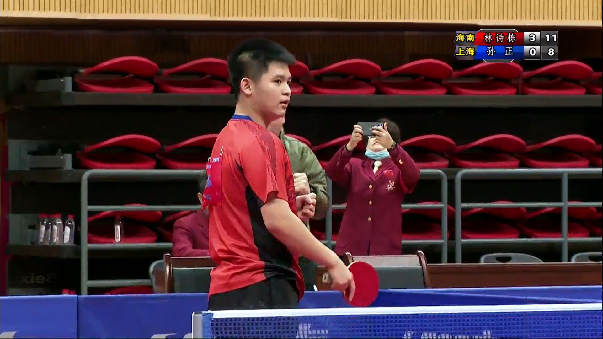 每次比赛他 每次比赛他