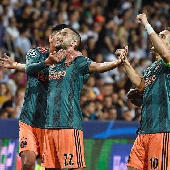 斯大师赛的 斯大师赛的