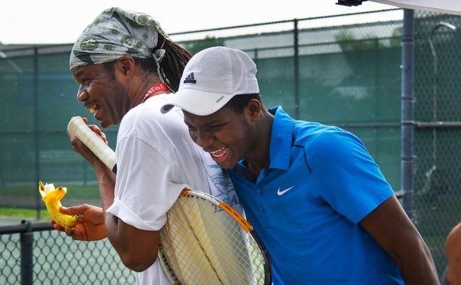 期较年轻球 期较年轻球