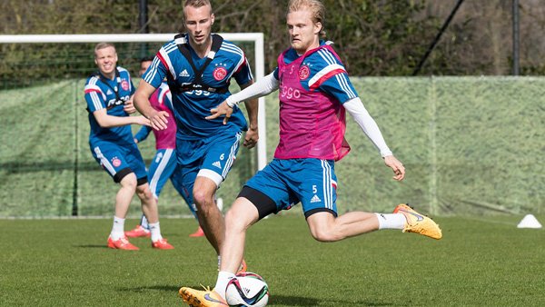 对爵士持球 对爵士持球